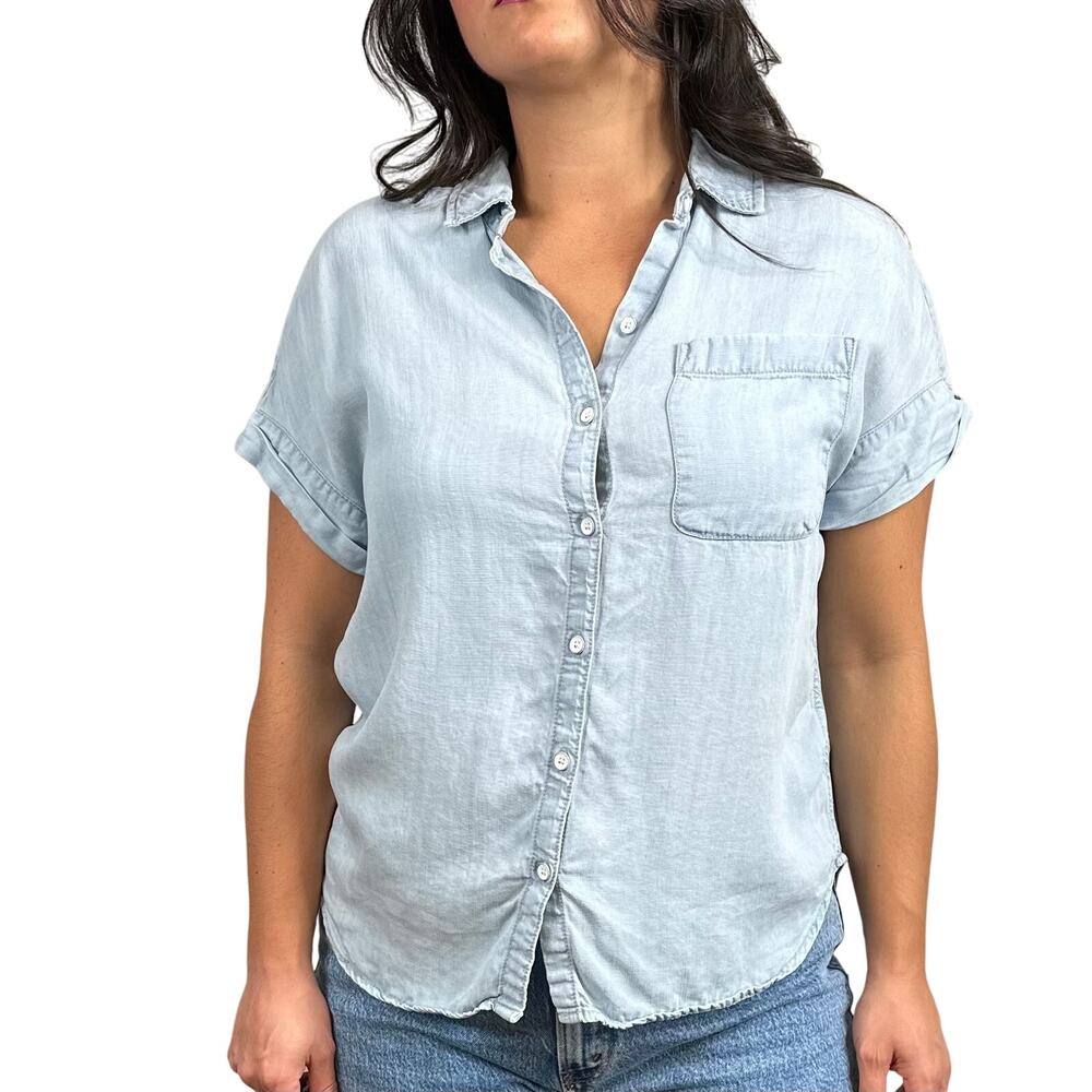 Lola River Light Blue Chambray Lighweight Button Down Short Sleeve Top